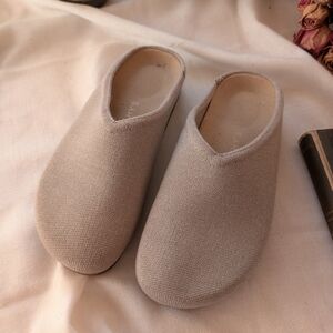 Rothy's The Casual Clog in Dove - Size 8